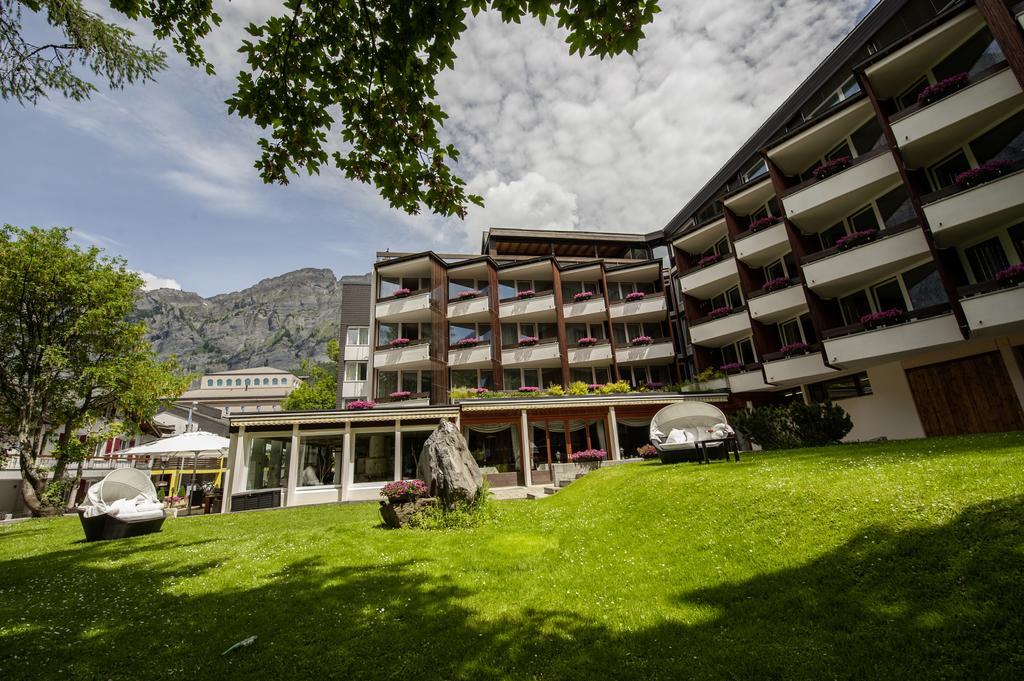 Hotel Quellenhof Лойкербад Екстериор снимка
